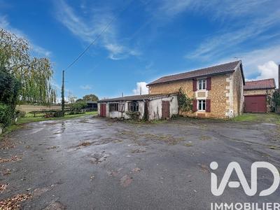 Maison - 231 m² - 10 pièces