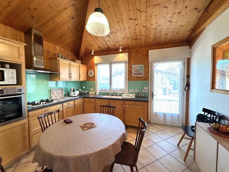 Maison - 130 m² - 6 pièces