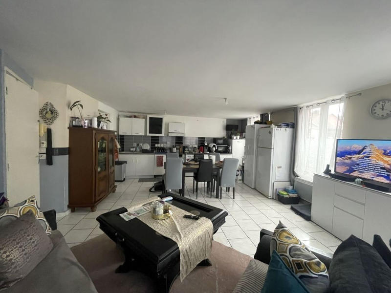 Immeuble - 3 pièces