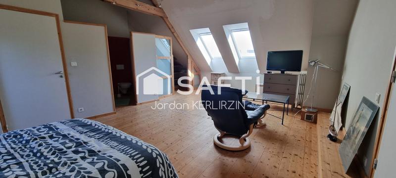 Maison - 237 m² - 8 pièces