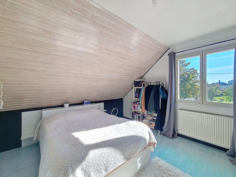 Maison - 140 m² - 8 pièces