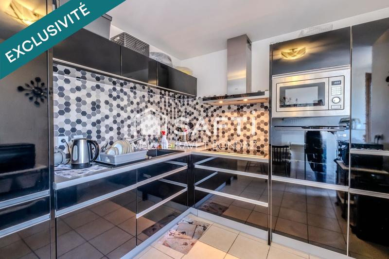 Appartement - 100 m² - 4 pièces