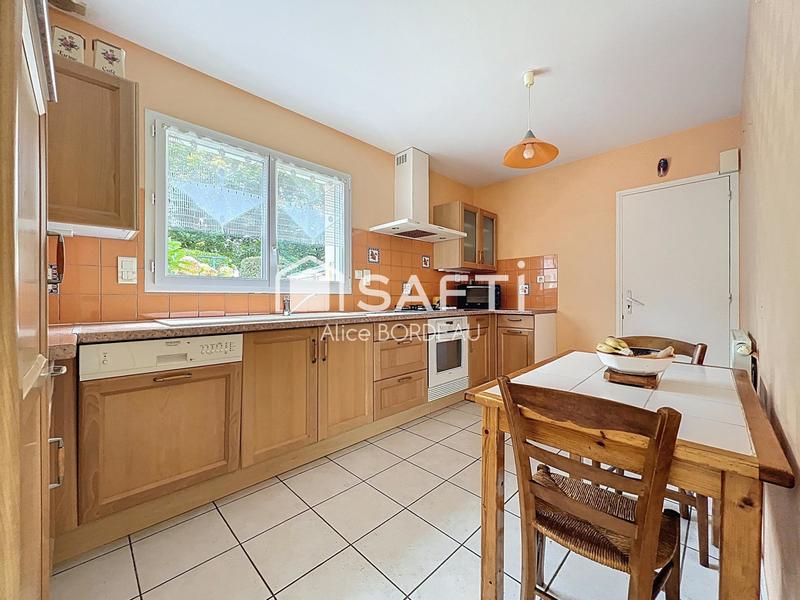 Maison - 120 m² - 5 pièces