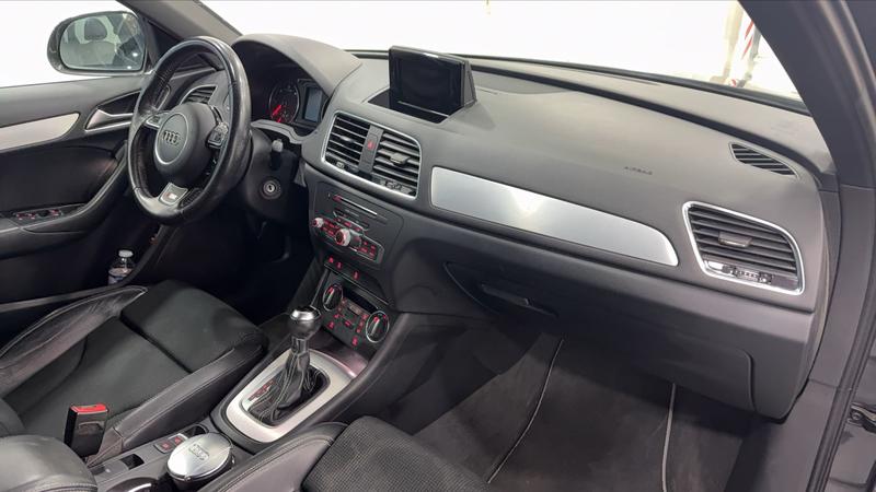 Audi Q3 I 2.0 Tdi 150 s-Tronic 7 s line