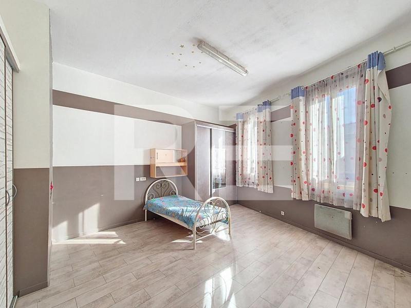 Appartement - 104 m² - 3 pièces