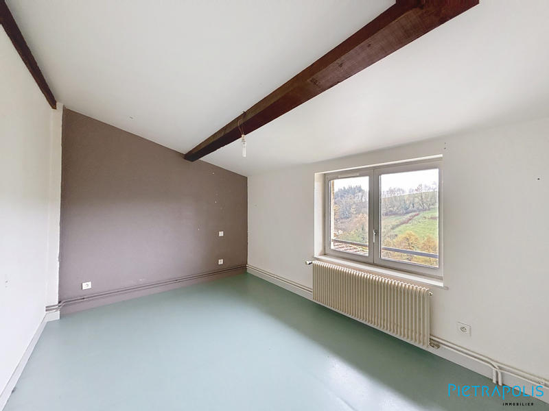 Maison - 84 m² - 4 pièces