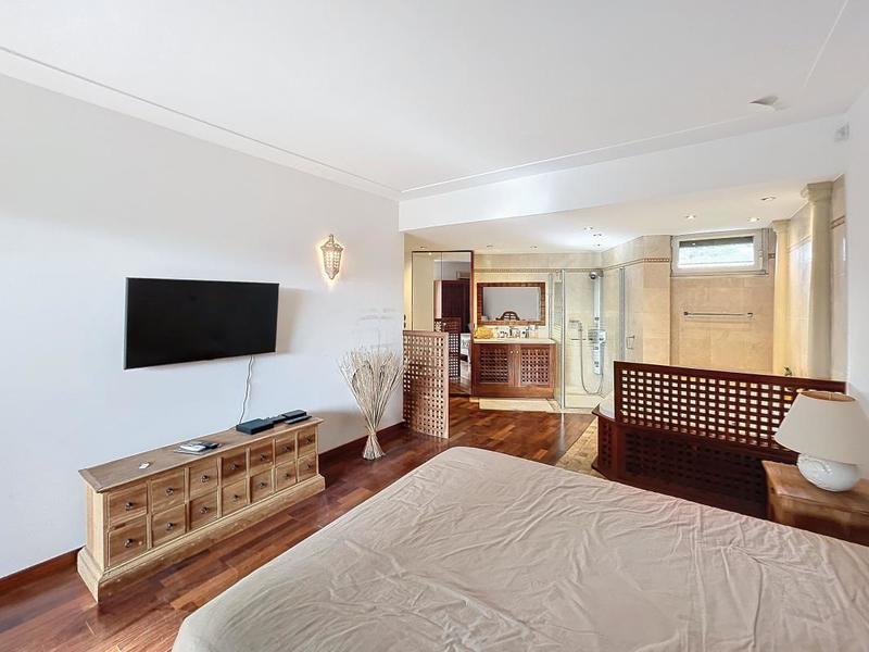 Appartement - 101 m² - 3 pièces