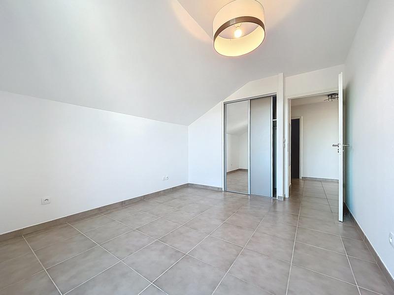 Appartement - 122 m² - 4 pièces