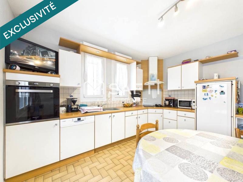 Maison - 123 m² - 6 pièces