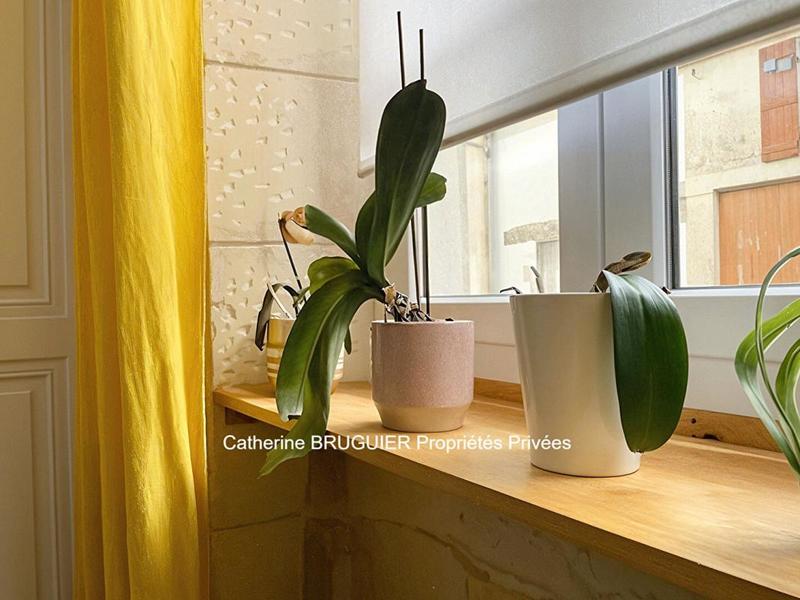 Maison - 235 m² - 9 pièces