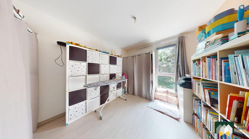 Maison - 85 m² - 5 pièces