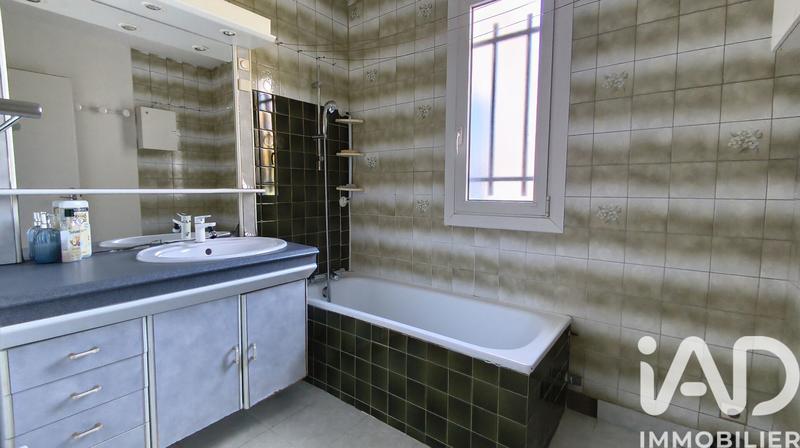 Maison - 94 m² - 4 pièces