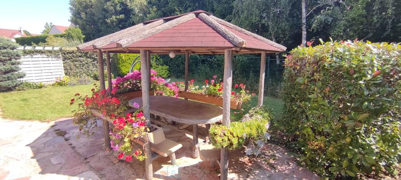 Maison - 220 m² - 8 pièces