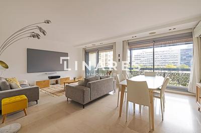 Appartement - 127 m² - 4 pièces