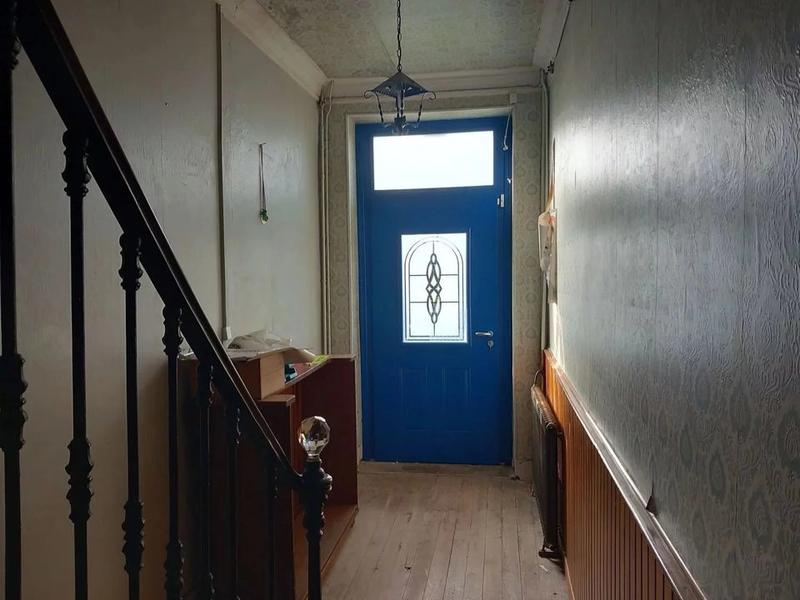 Maison - 220 m² - 7 pièces