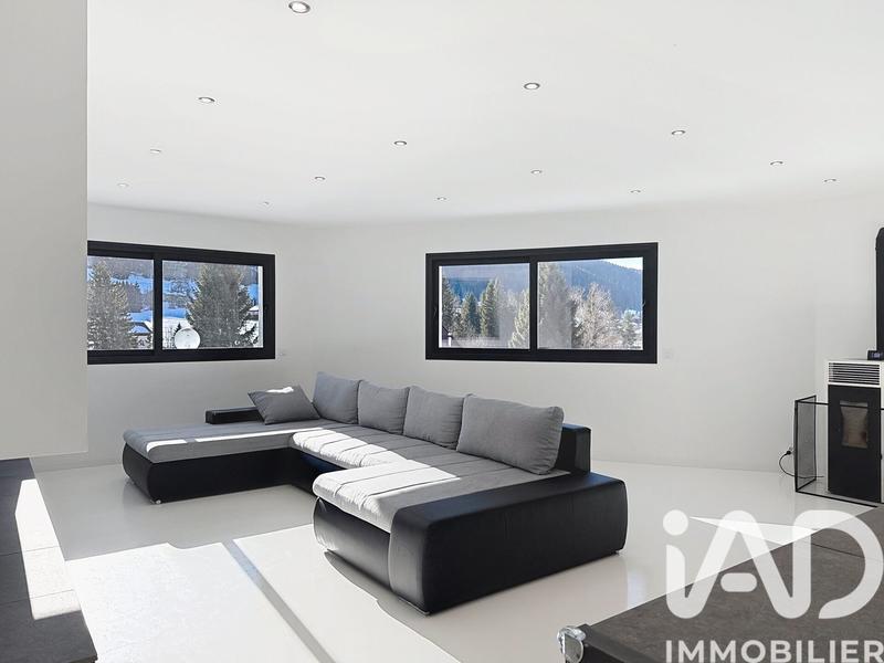 Maison de maîtres - 181 m² - 7 pièces