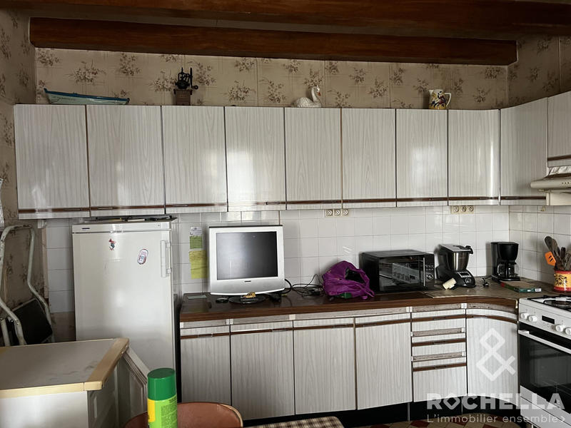 Maison ancienne - 212 m² - 9 pièces