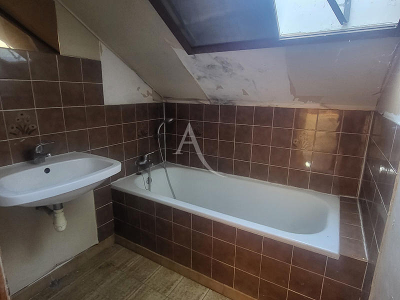 Appartement - 49 m² - 4 pièces