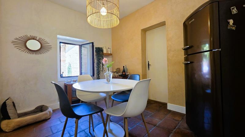 Maison - 315 m² - 10 pièces