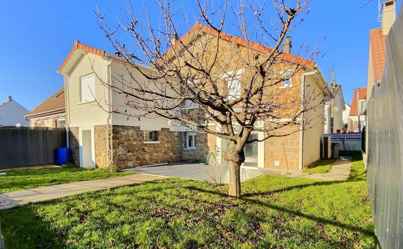 Maison en pierre - 193 m² - 6 pièces