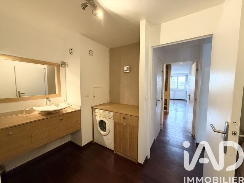 Appartement - 67 m² - 3 pièces