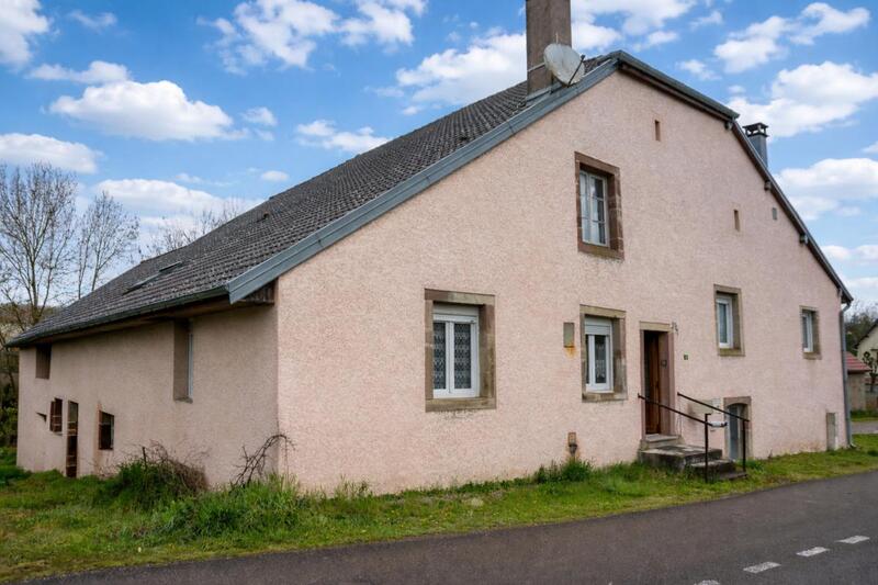 Maison de village - 83 m² - 3 pièces