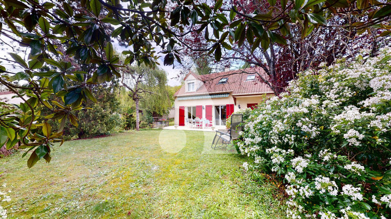 Maison - 150 m² - 7 pièces