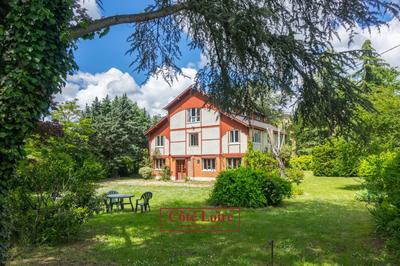 Maison ancienne - 261 m² - 8 pièces