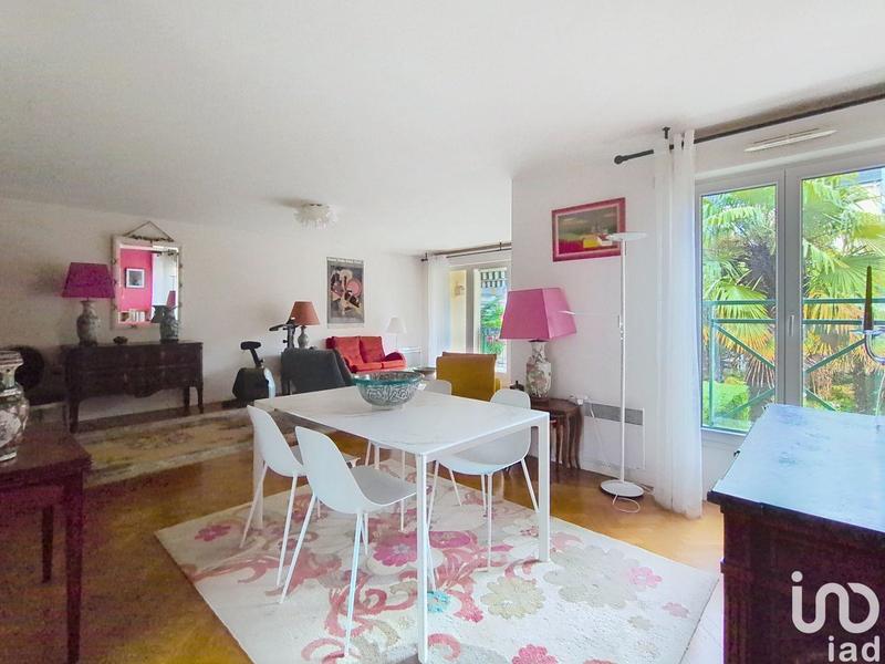 Appartement - 100 m² - 3 pièces