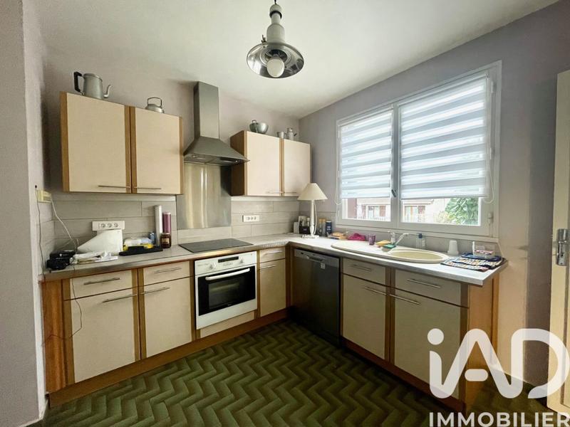 Maison - 111 m² - 6 pièces