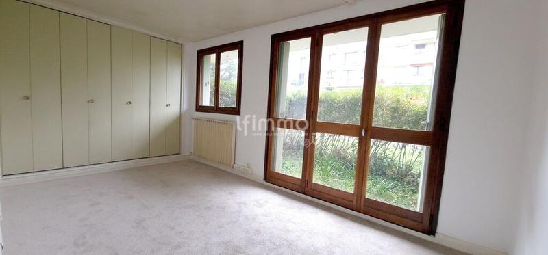 Appartement - 98 m² - 5 pièces