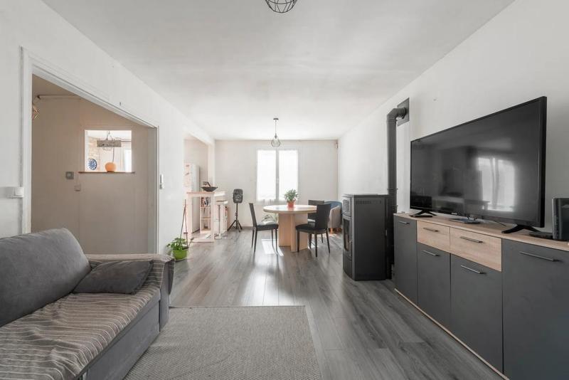 Maison - 64 m² - 3 pièces