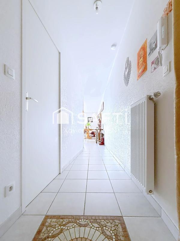 Appartement - 85 m² - 4 pièces