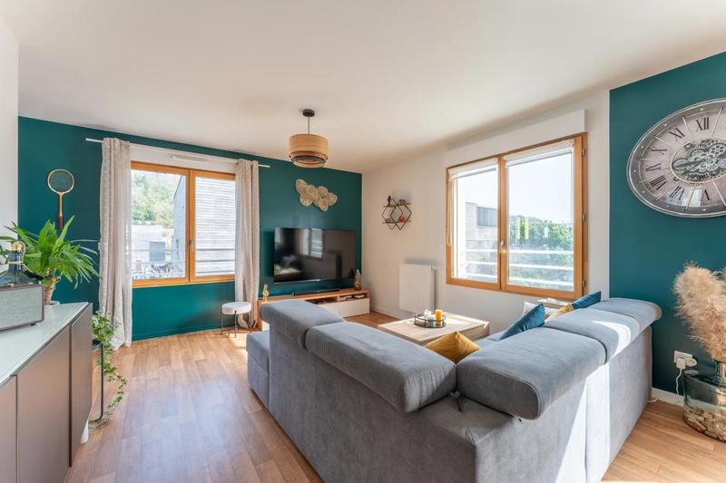 Appartement - 85 m² - 4 pièces