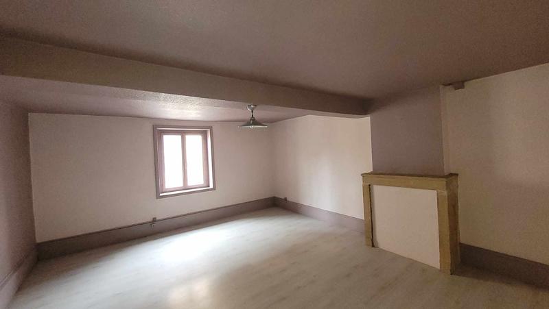 Maison - 111 m² - 3 pièces