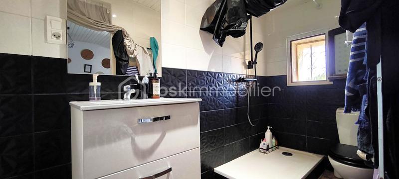 Maison de village - 111 m² - 5 pièces