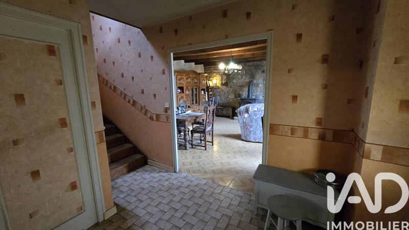 Maison - 105 m² - 5 pièces