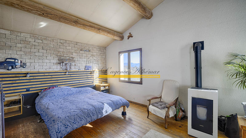 Maison de village - 65 m² - 2 pièces