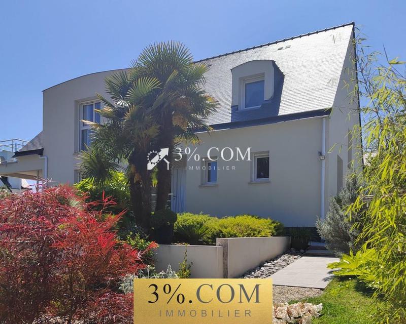 Maison - 172 m² - 6 pièces