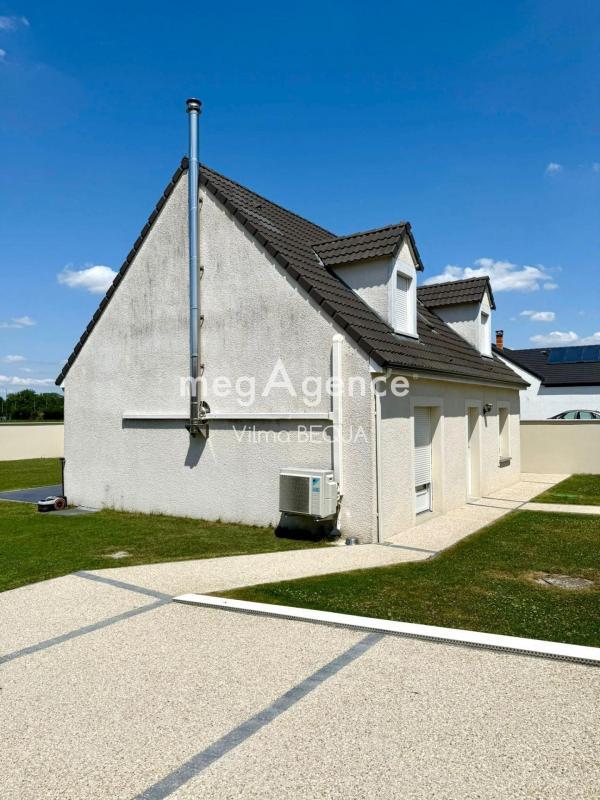 Maison - 110 m² - 6 pièces