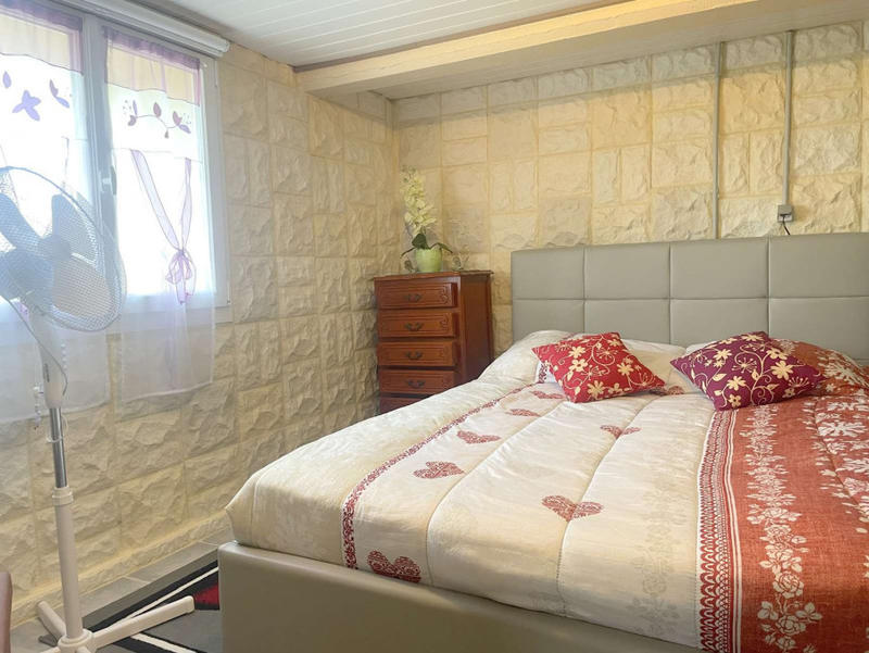 Maison - 80 m² - 5 pièces