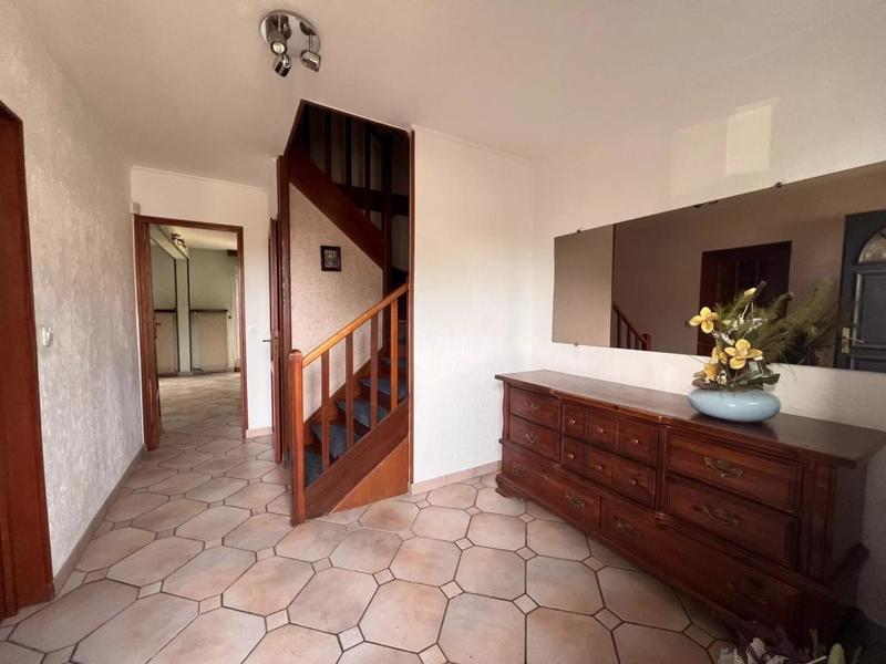 Maison - 92 m² - 5 pièces