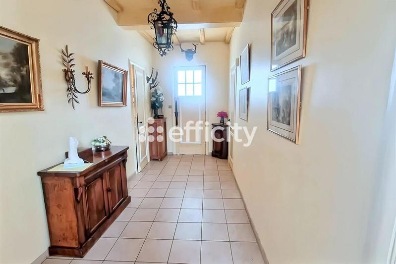 Maison - 167 m² - 5 pièces