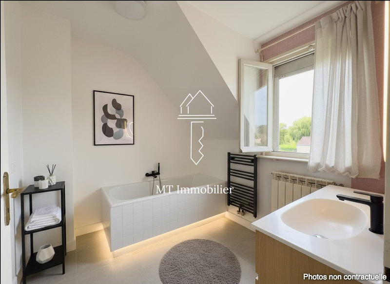 Maison - 97 m² - 6 pièces