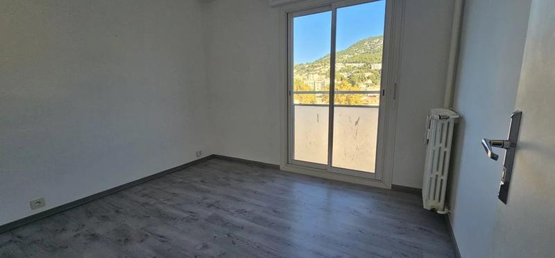 Appartement - 104 m² - 4 pièces