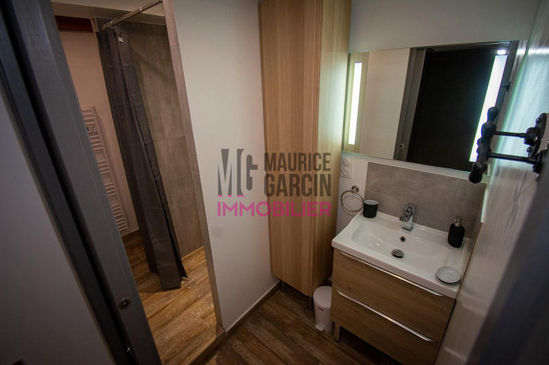 Mas - 376 m² - 15 pièces