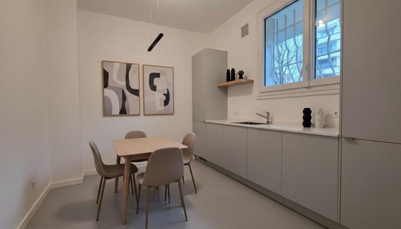 Appartement - 86 m² - 4 pièces