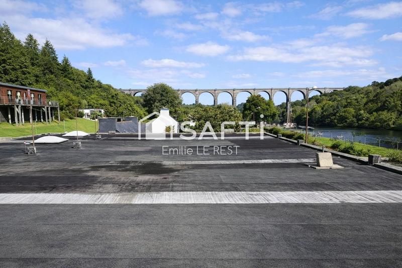 Local commercial - 600 m² - 12 pièces