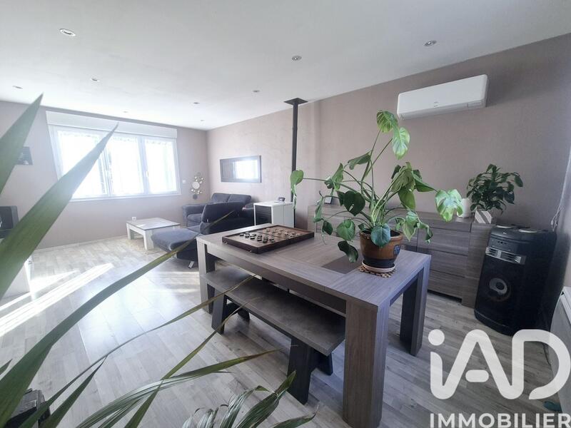 Maison - 100 m² - 5 pièces