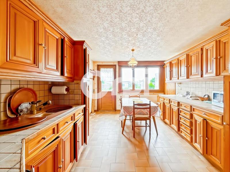 Maison - 140 m² - 7 pièces